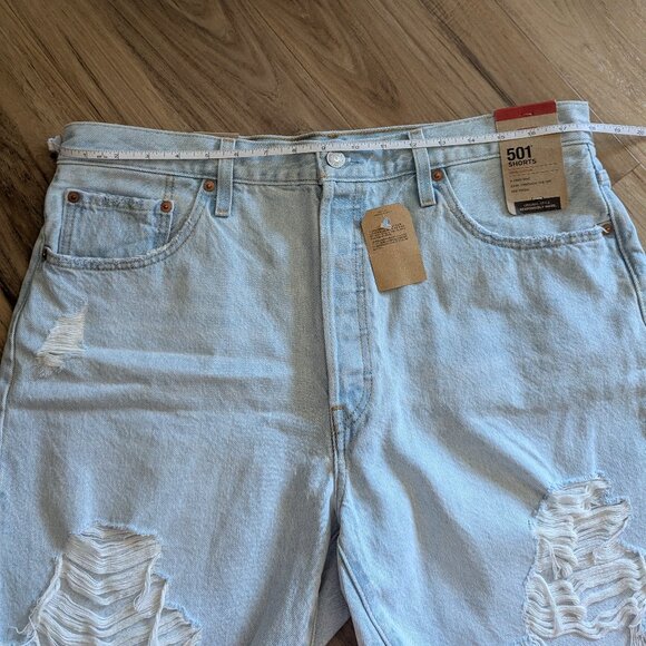 Levi's 501 High-Rise Denim Shorts - Picture 4 of 7